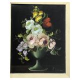 Floral painting. Signed. See pictures. Framed to