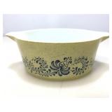 Pyrex handled cooking serving bowl  Homestead