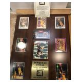 Shaquille oneal plaque with cards