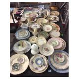 Table lot collector plates.