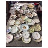 Table lot collector plates.