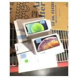 Apple iPhone, ipad and more boxes