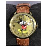Disney Mickey watch mCKAQ 1243N. Battery 377.