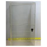Plexi display case. 19x10.