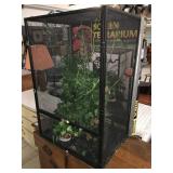 Ecoterra Aluminum screen habitat, missing back