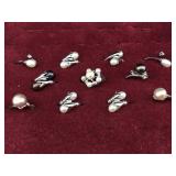 Collection of rings with real pearls. See