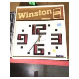 Winston plastic Clock 16in x 18. Working