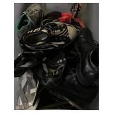 Assorted shoes. Toe shoes, Ugg