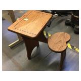 Toddler desk w/seat (one piece)