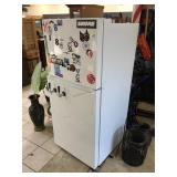 Samsung refrigerator kegerator w/Co2 tank, tabs