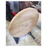 Everlast wall-mount speed boxing platform