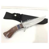 New Rocky Mountain USA Hunting Knife. Wood Handle