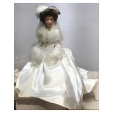 Ashton Drake Gallery doll. NIB. Winter bride.