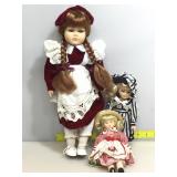 Collectible porcelain dolls. See pictures.
