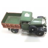 Metal truck decor 6x12in.