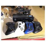 Xbox one controllers and kinnect