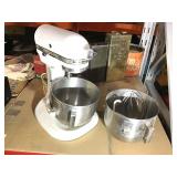 Kitchenaid mixer, tested Working