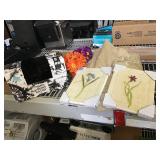 Jenni Cozy Slippers sz L New and more