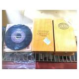 Assorted 70s 80s 45s and cigar boxes