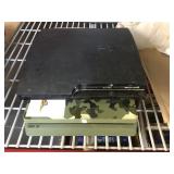 Sony Ps3 and Ps4. Ps4 does not power on