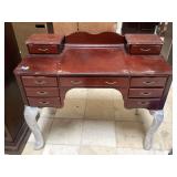 Wood vanity w/content