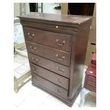 Wood dresser w/5 drawers, Approx 5 ft tall