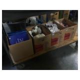 Table bottom of decorative items