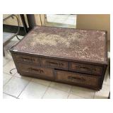 Coffee table for restoration