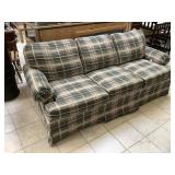 Green couch, Approx 7 ft long