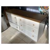 White wood dresser, Approx 6 ft long