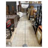 Metal floor lamp, Approx 6 ft tall