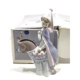 Lladro 06114 Princesa Mediieval. In original box. Lladro 06114 Princesa Mediieval. In original box.