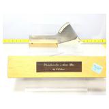 Woodworkers sine bar and squareness indicator.