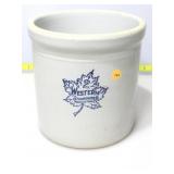 Western stonewear 10 in canister.