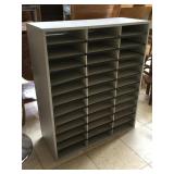 Organizer, approx 2 ft long