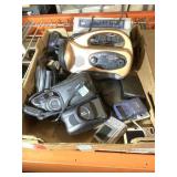 Wilson splash resistant am/fm flashlight lamp and