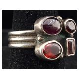 Sterling ring with garnets. SZ 7