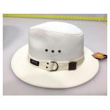 Original Panama Jack Creme Safari Hat. NWT size