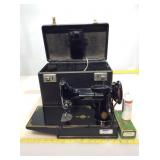 Singer Featherweight Sewing Machine w/