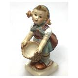 Hummel Figurine, Little Helper. TMK3