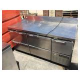 Continental refrigerator CFA68-BS