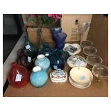 Art glass vases, 5 Blenko Art Glass Small Vases