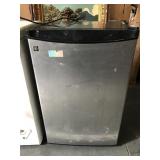 GE Mini Fridge - approx. 2.5 ft tall