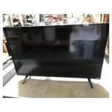 Vizio 32 inch TV with power cord and stand - no