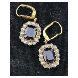 14K Gold earrings with garnets 4g