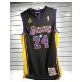 Los Angeles lakers jersey size large