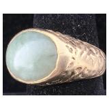 10K Gold ring jade 10.2g sz 7