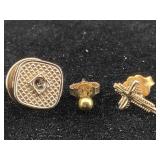 14K Gold pin & earrings 3.7g total