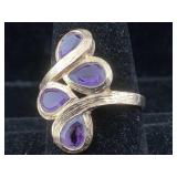 14K Gold Ring 4 Amethest gemstones 3.9g sz 9