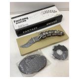 NIB steampunk tractor Fantasy knife with display